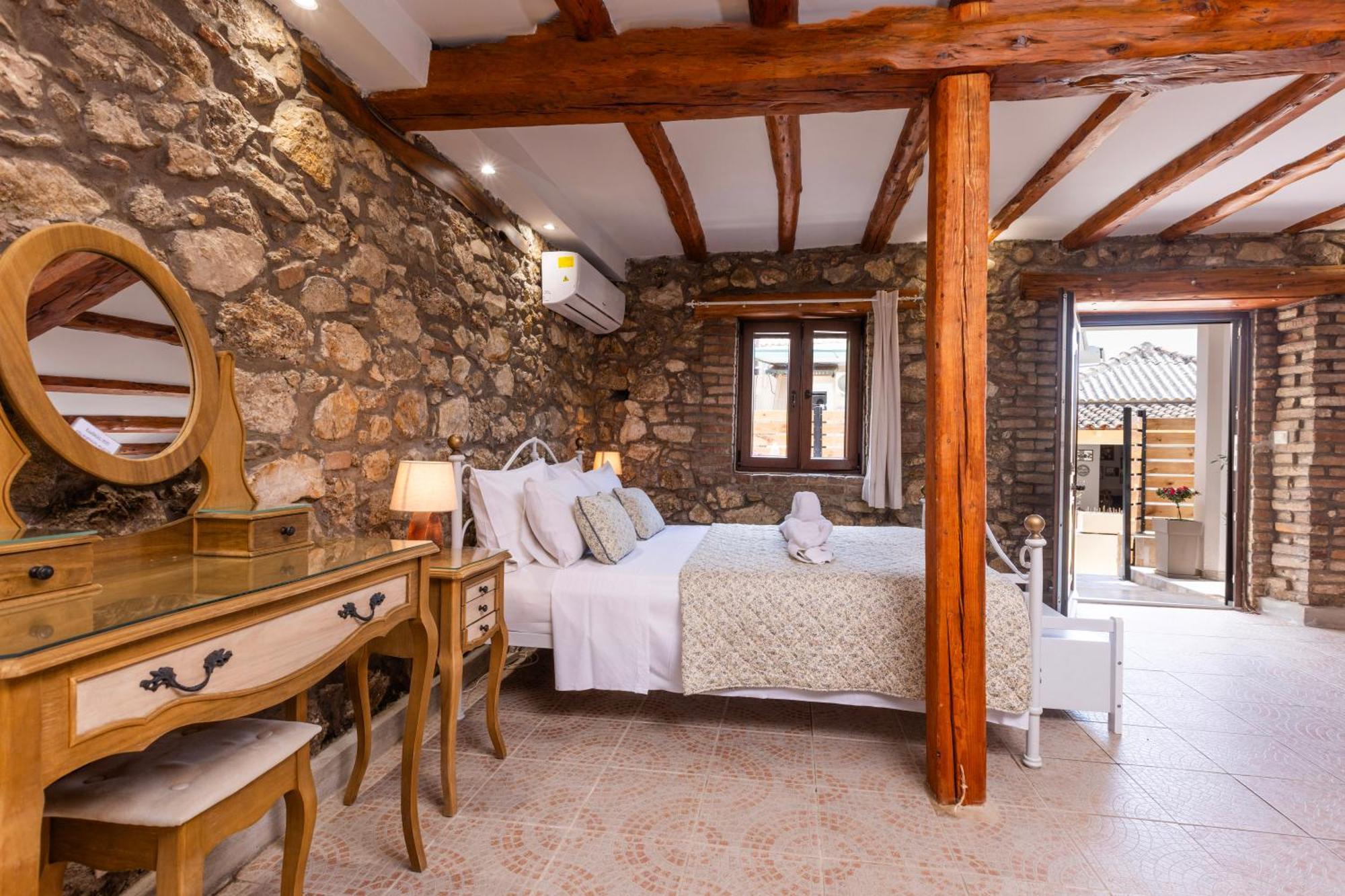 The Stone Suite Moraitika Zewnętrze zdjęcie
