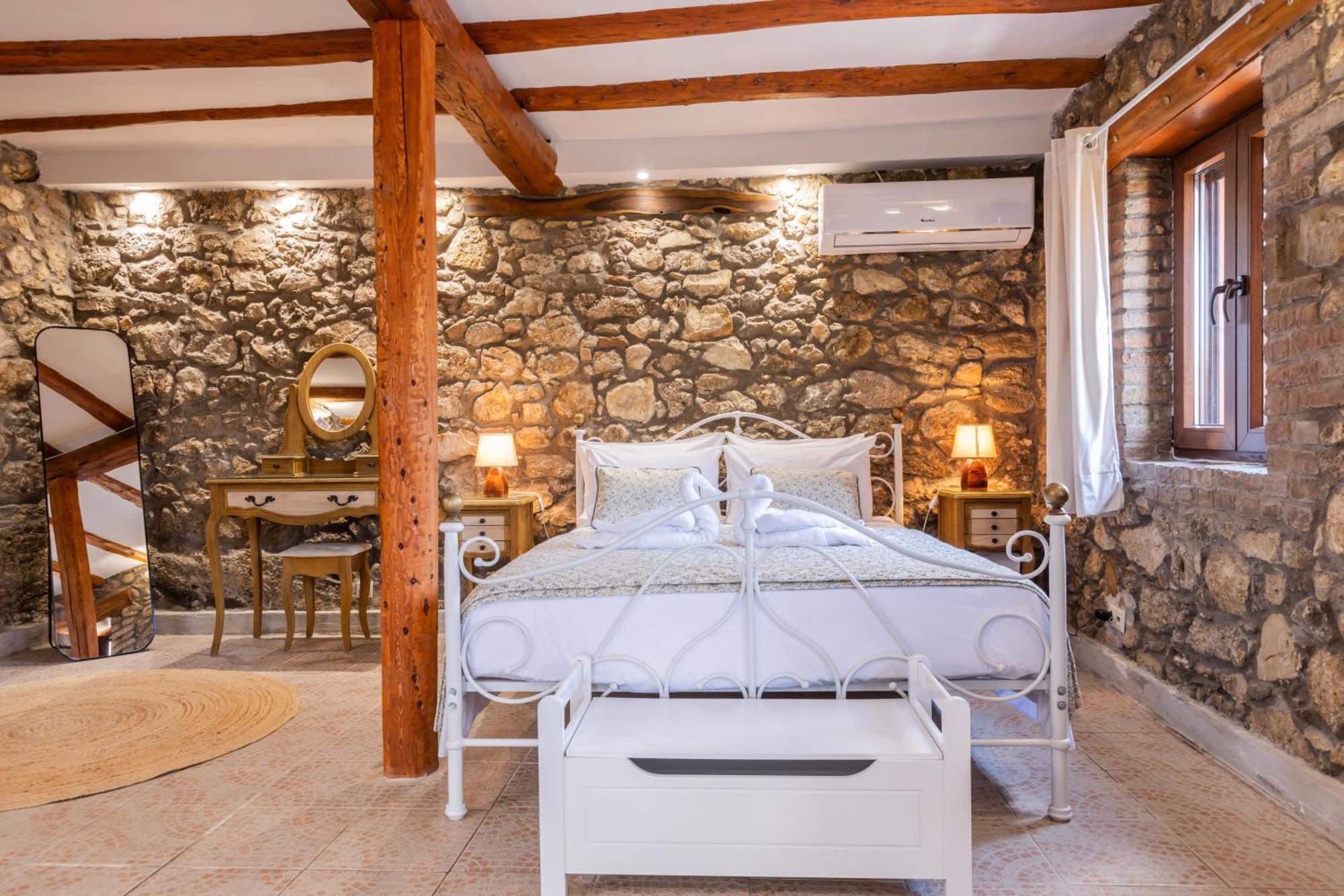The Stone Suite Moraitika Zewnętrze zdjęcie